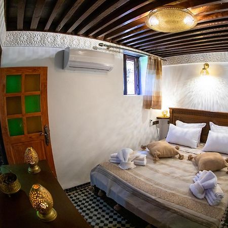 פס Riad Lalamoune מראה חיצוני תמונה