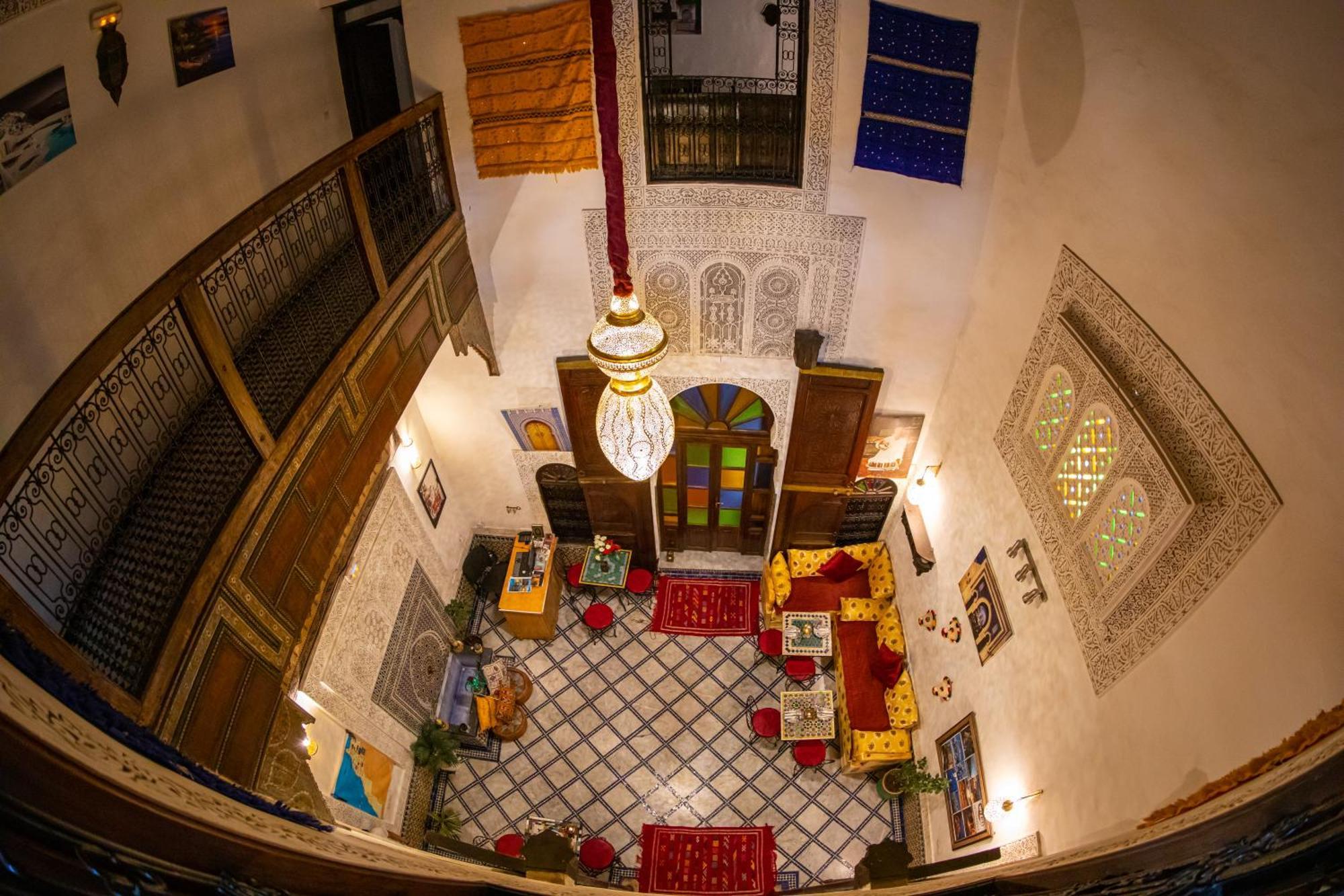 פס Riad Lalamoune מראה חיצוני תמונה