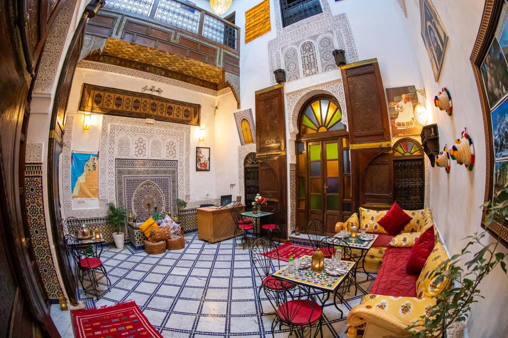 פס Riad Lalamoune מראה חיצוני תמונה