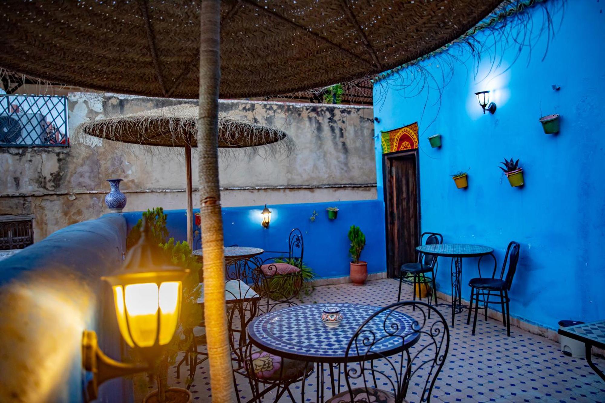 פס Riad Lalamoune מראה חיצוני תמונה