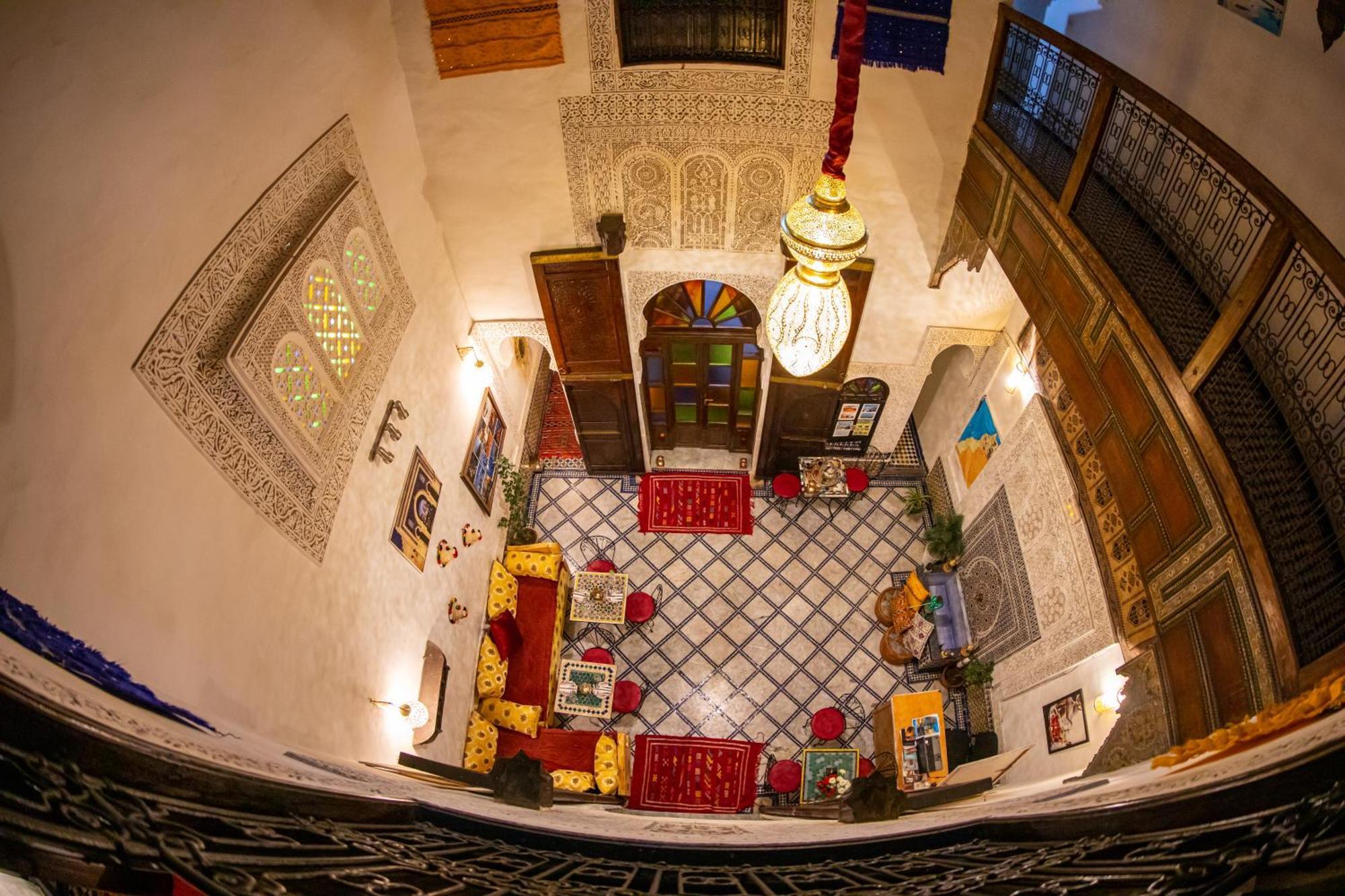 פס Riad Lalamoune מראה חיצוני תמונה