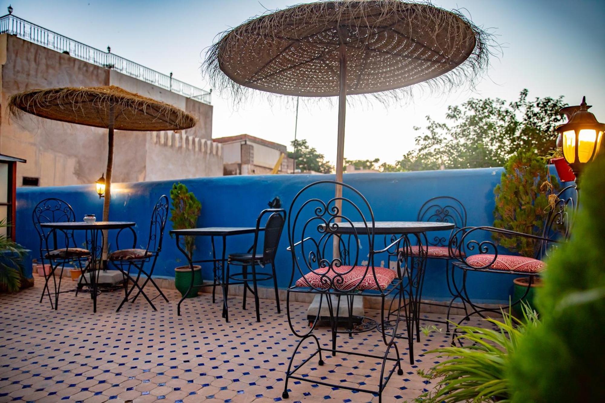 פס Riad Lalamoune מראה חיצוני תמונה