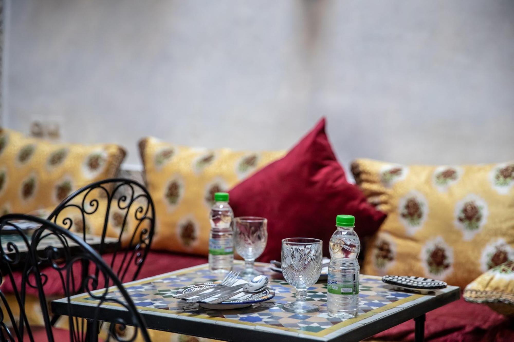 פס Riad Lalamoune מראה חיצוני תמונה