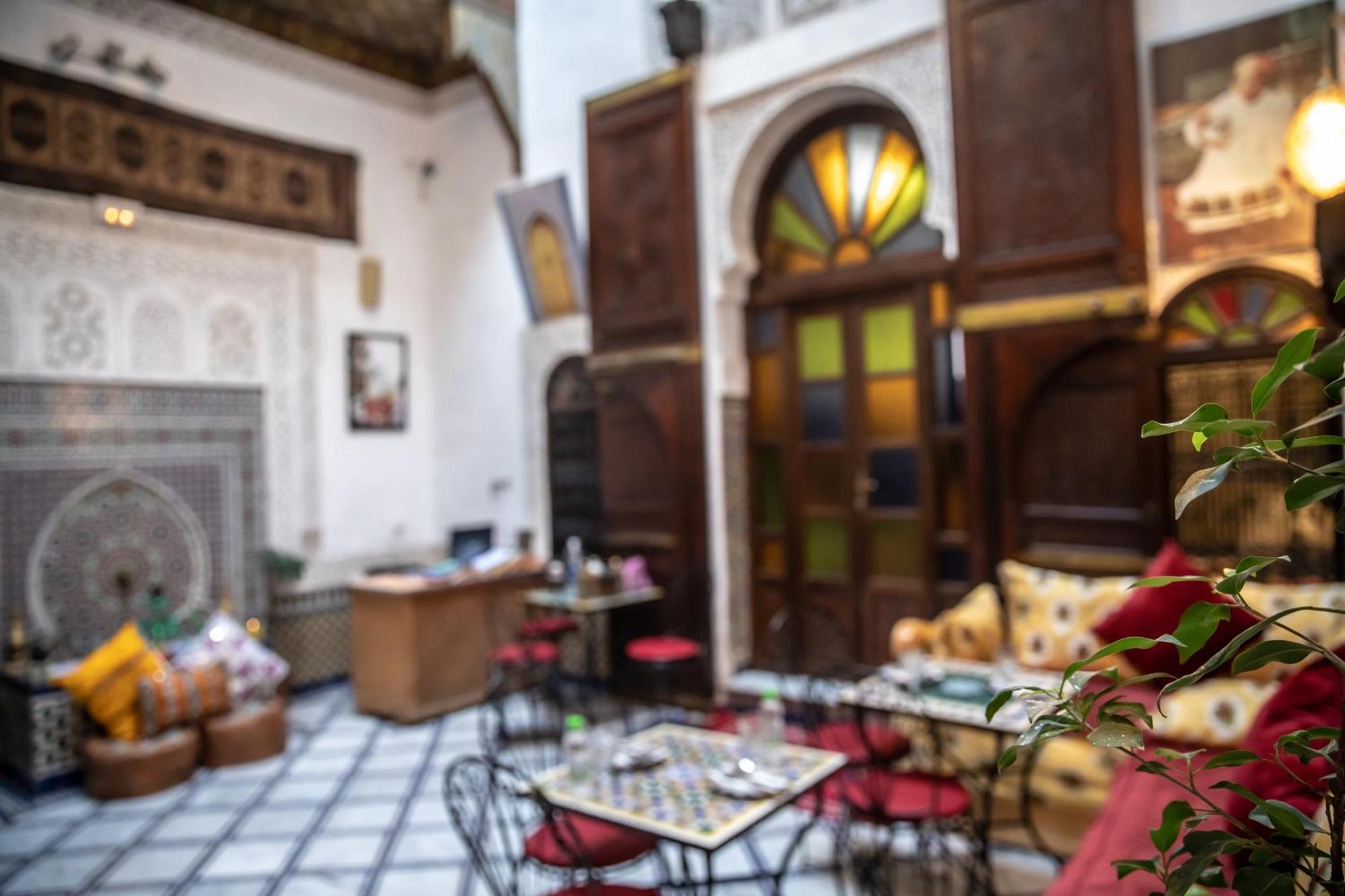 פס Riad Lalamoune מראה חיצוני תמונה