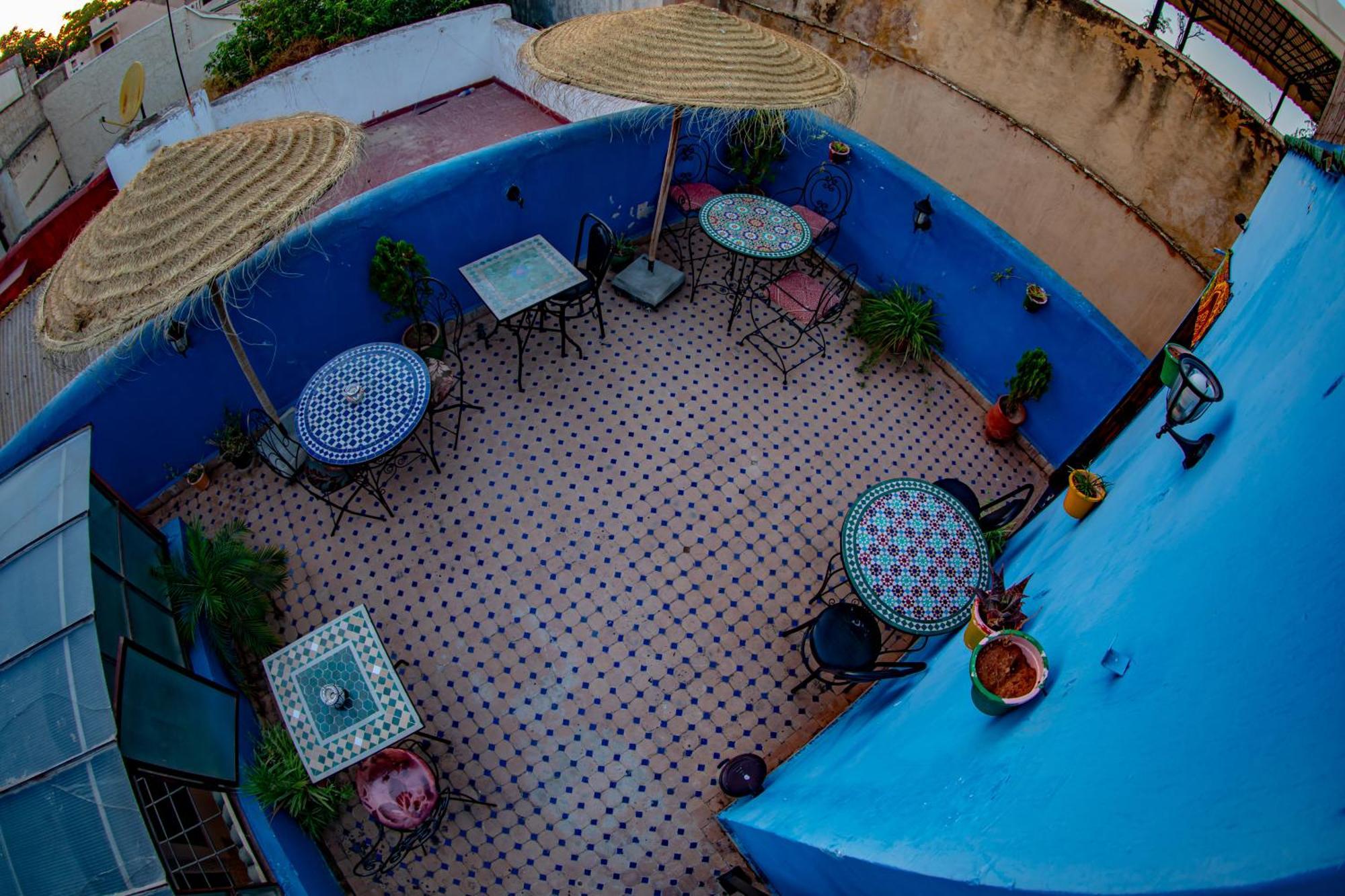 פס Riad Lalamoune מראה חיצוני תמונה