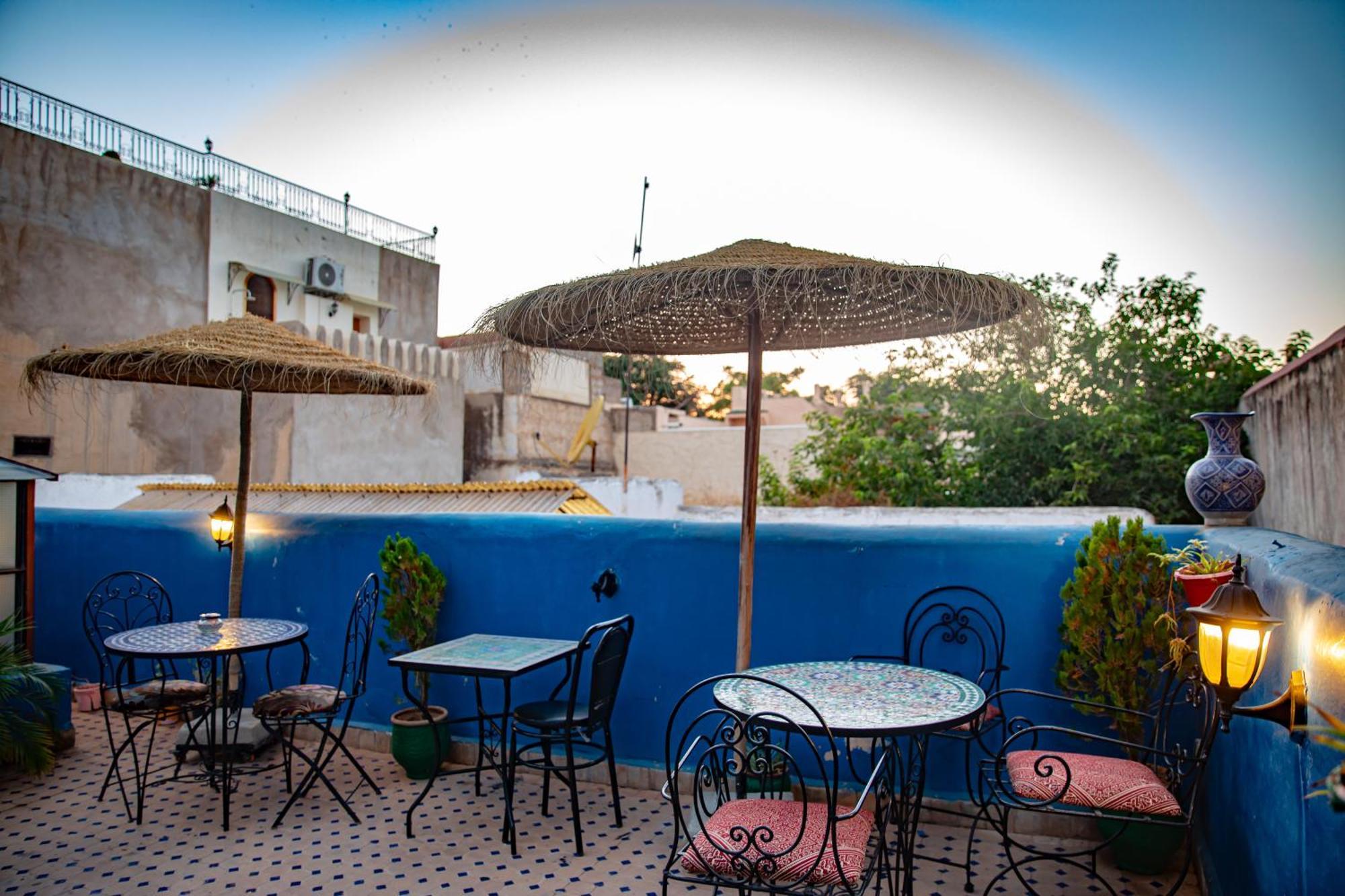 פס Riad Lalamoune מראה חיצוני תמונה