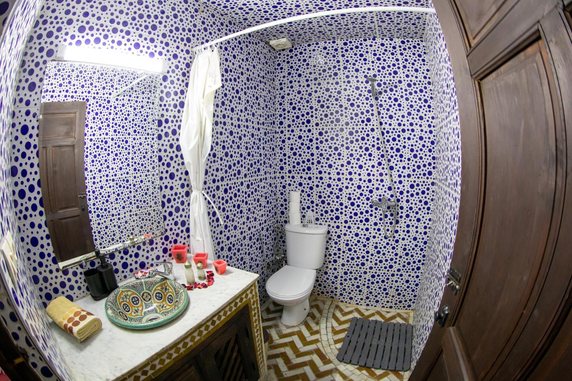 פס Riad Lalamoune מראה חיצוני תמונה