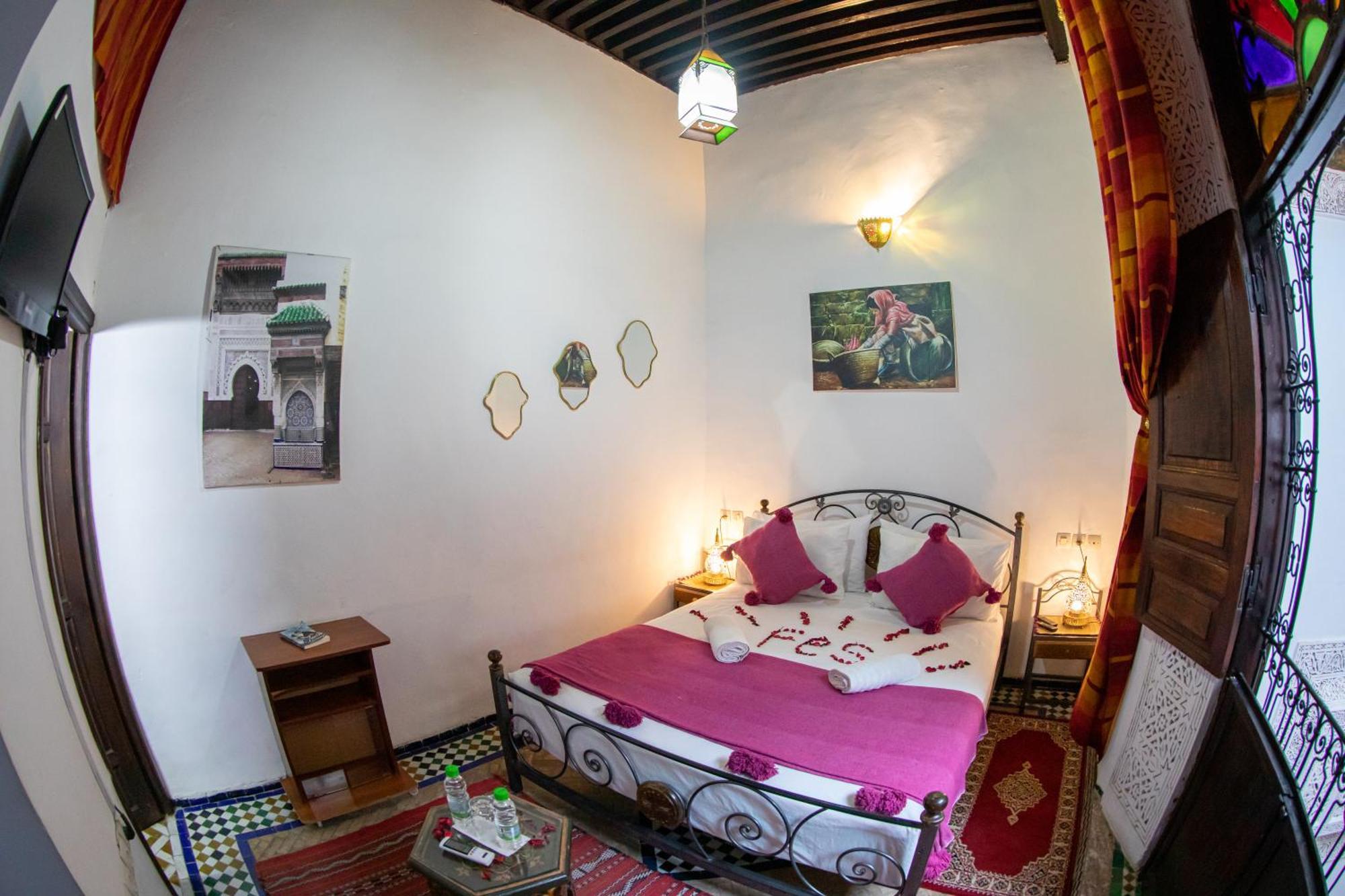 פס Riad Lalamoune מראה חיצוני תמונה
